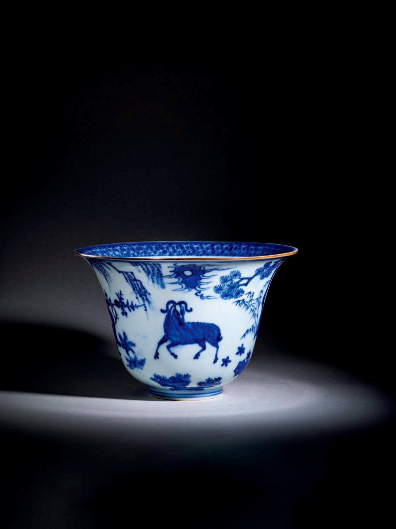明嘉靖 青花三羊开泰仰钟式碗 - 图3