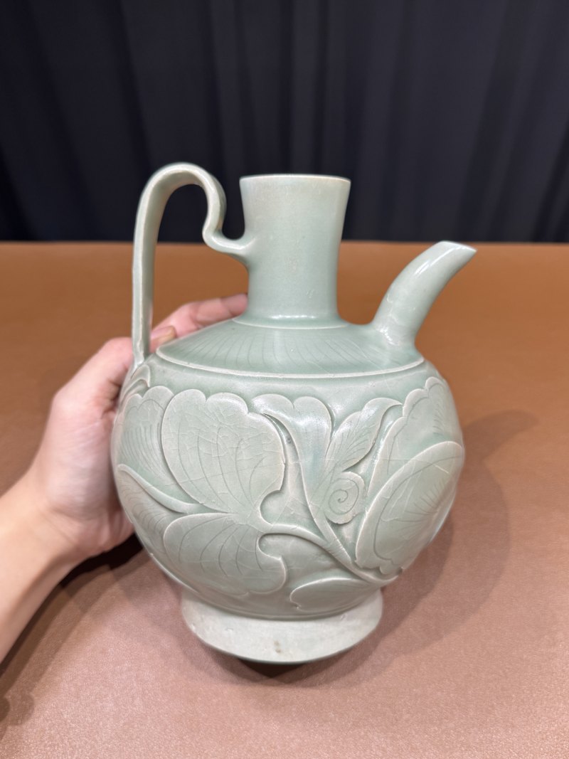 明 耀州窑青釉刻花执壶 - 图4