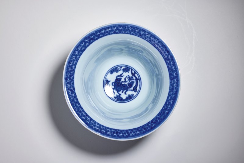 明嘉靖 青花三羊开泰仰钟式碗 - 图7