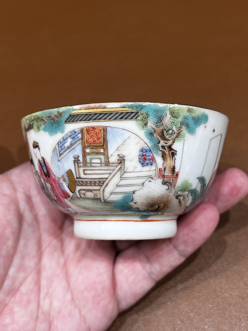 清雍正-乾隆 广珐琅庭院仕女图茶杯 - 图4