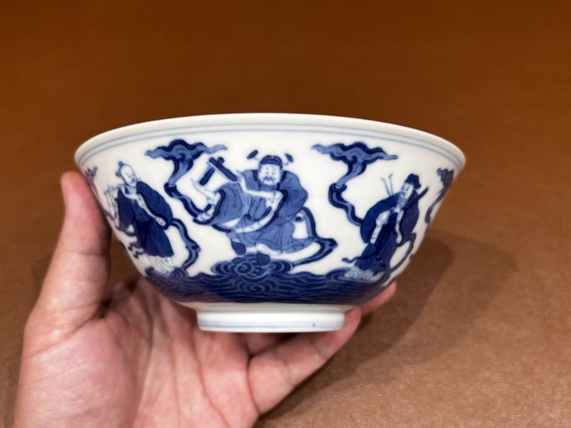 清道光 青花八仙人物碗 - 图3