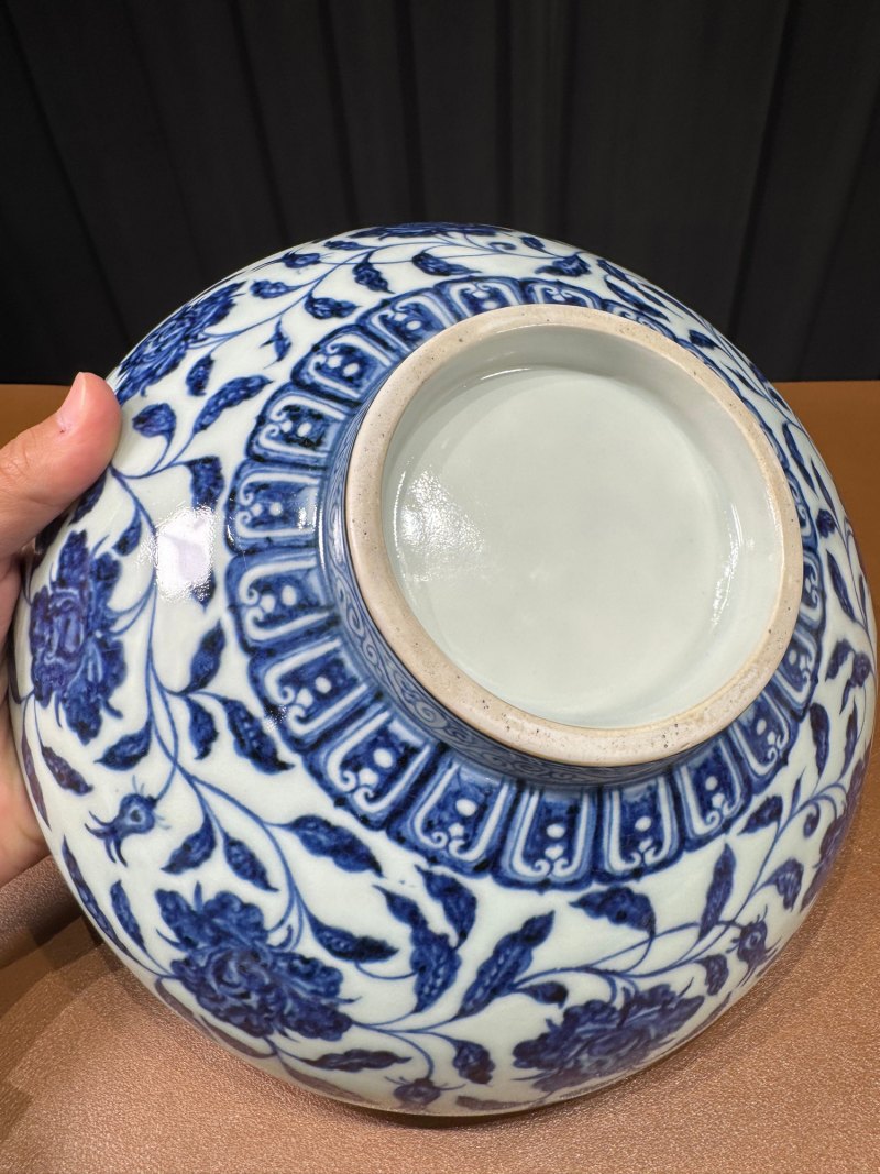 明宣德 青花缠枝莲纹大碗 - 图9