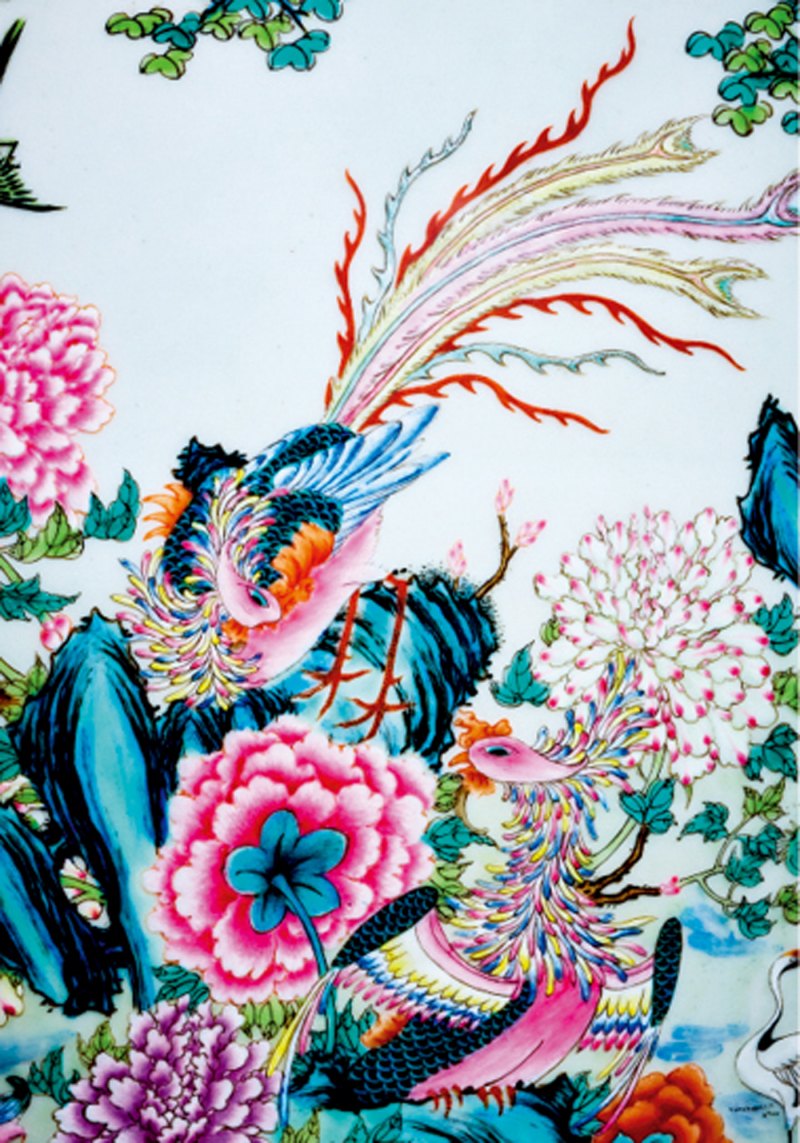 清乾隆 洋彩胭脂红地轧道开光五伦图夔龙耳大瓶 - 图22