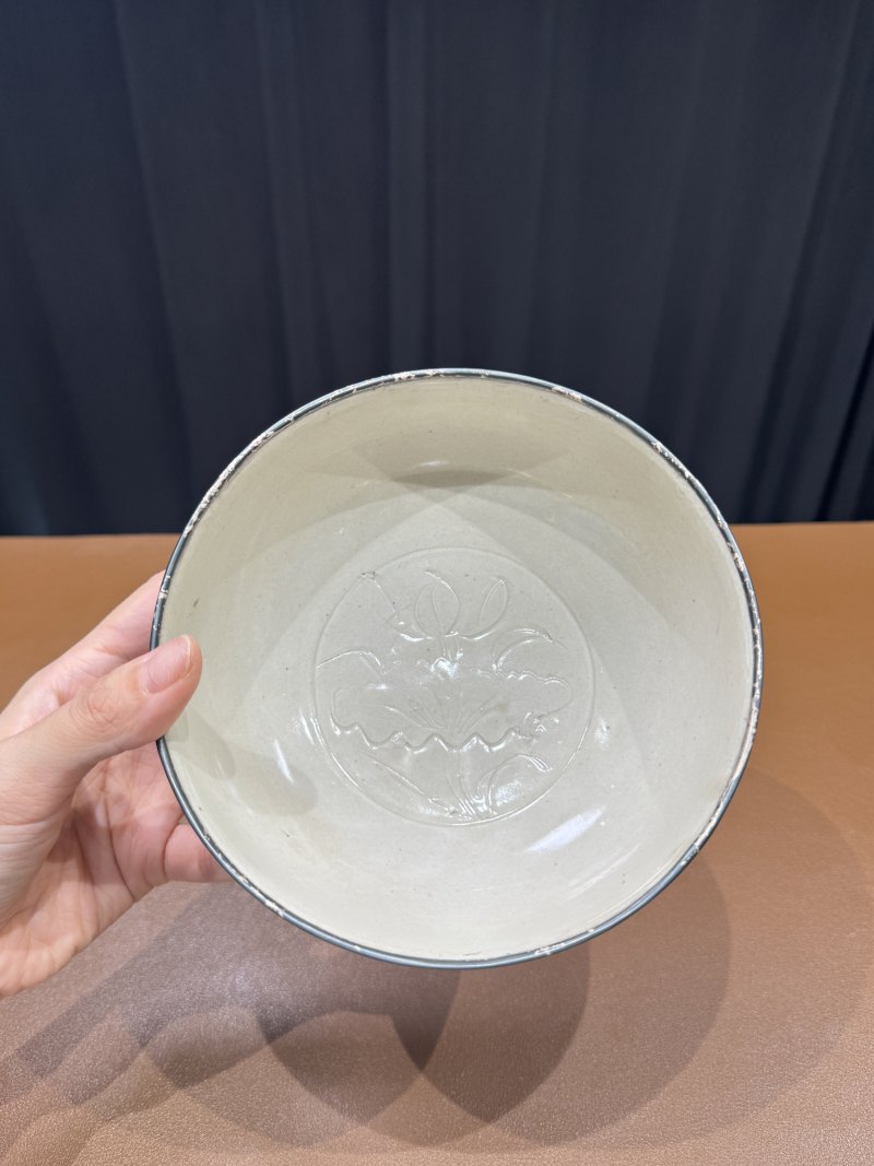 明 定窑刻划莲纹钵 - 图8