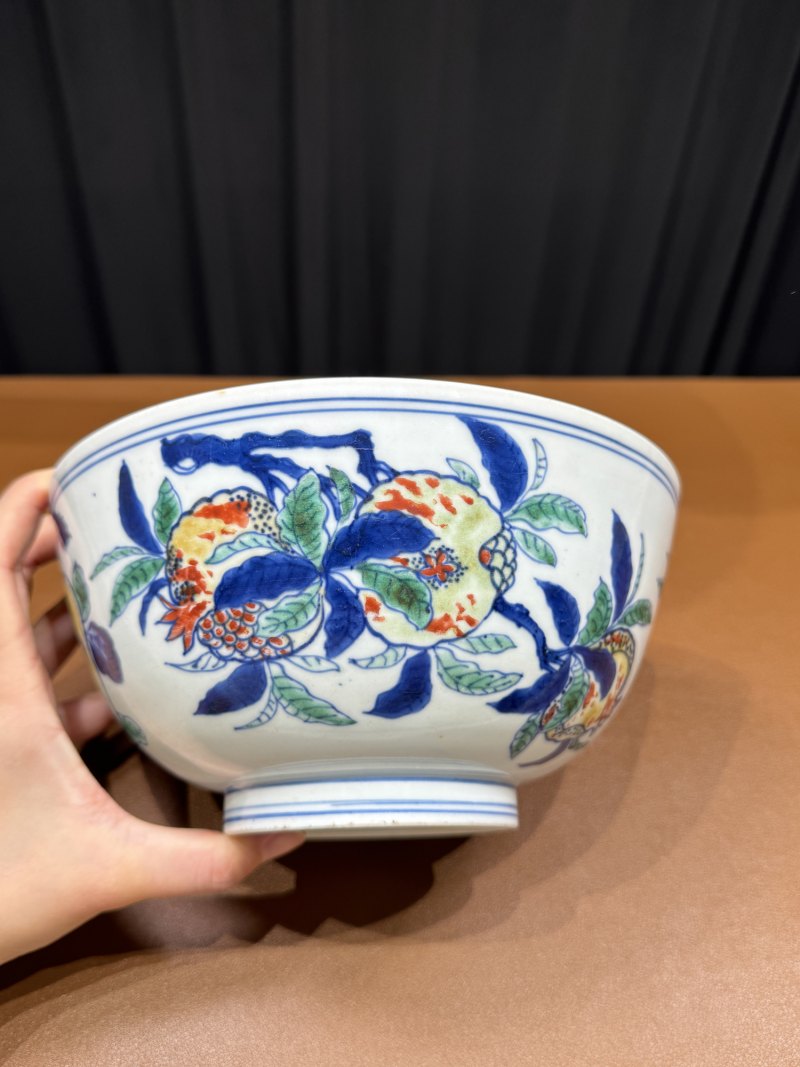 清康熙早期 斗彩三多纹大碗 - 图6