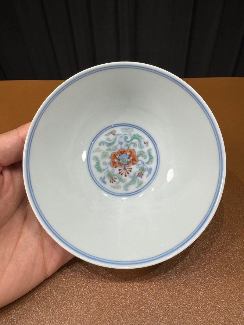 清雍正 斗彩洋花纹小碗 - 图6