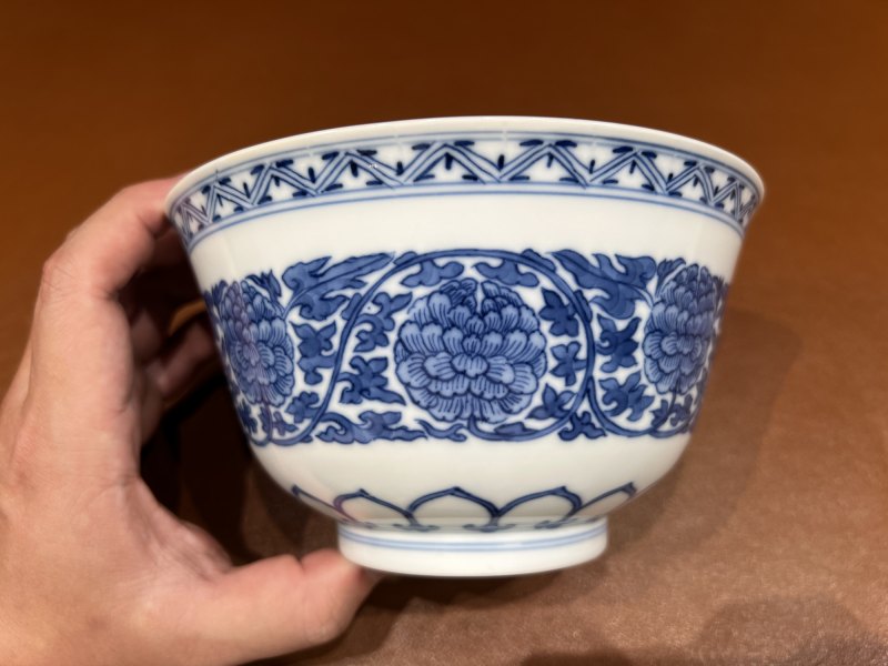 清道光 青花牡丹纹碗 - 图3