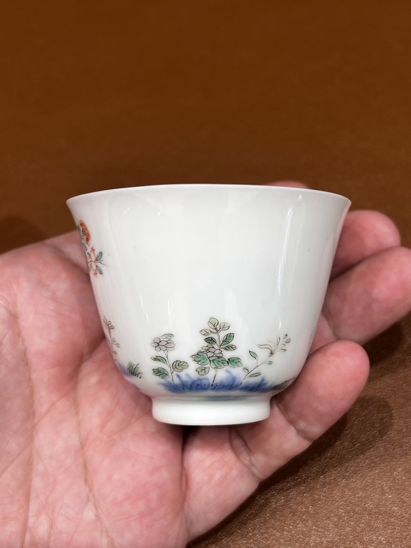 清康熙 五彩五月石榴花神杯 - 图5
