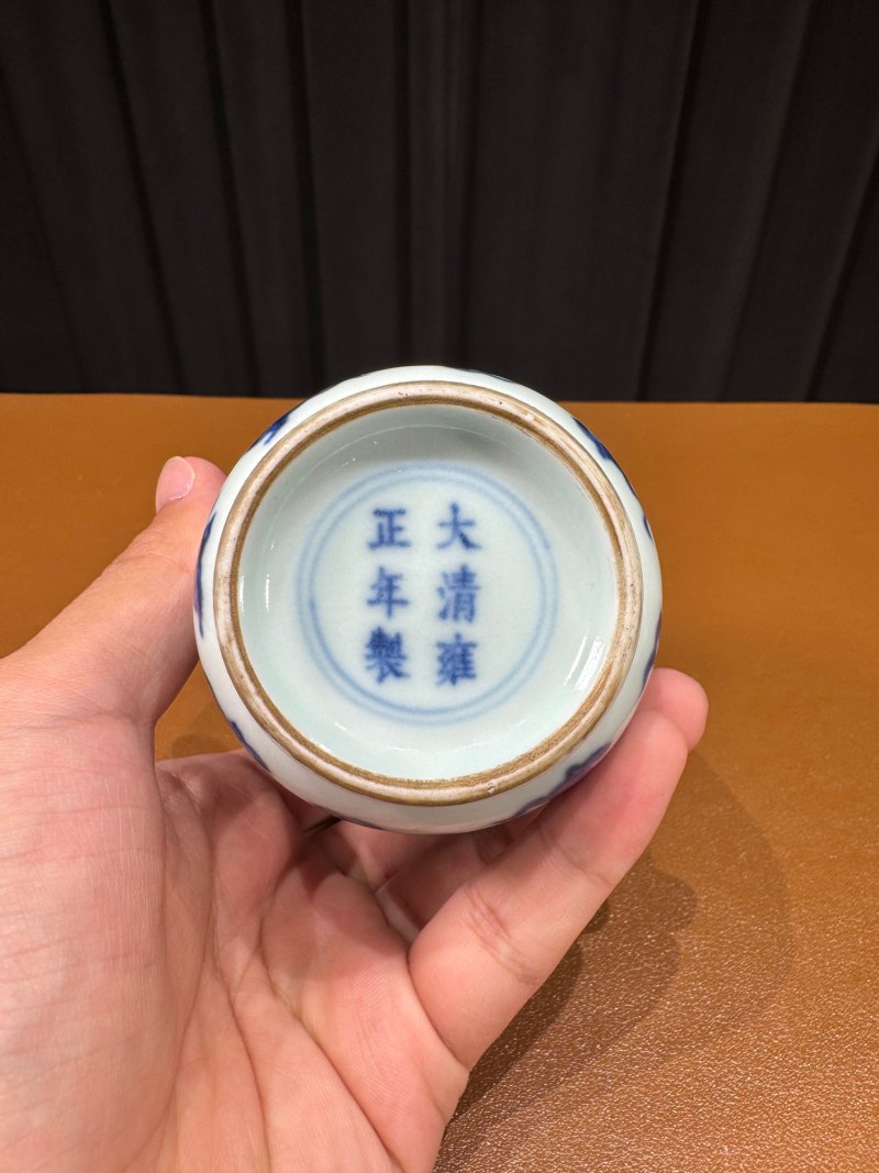 清雍正 青花缠枝花小罐 - 图6