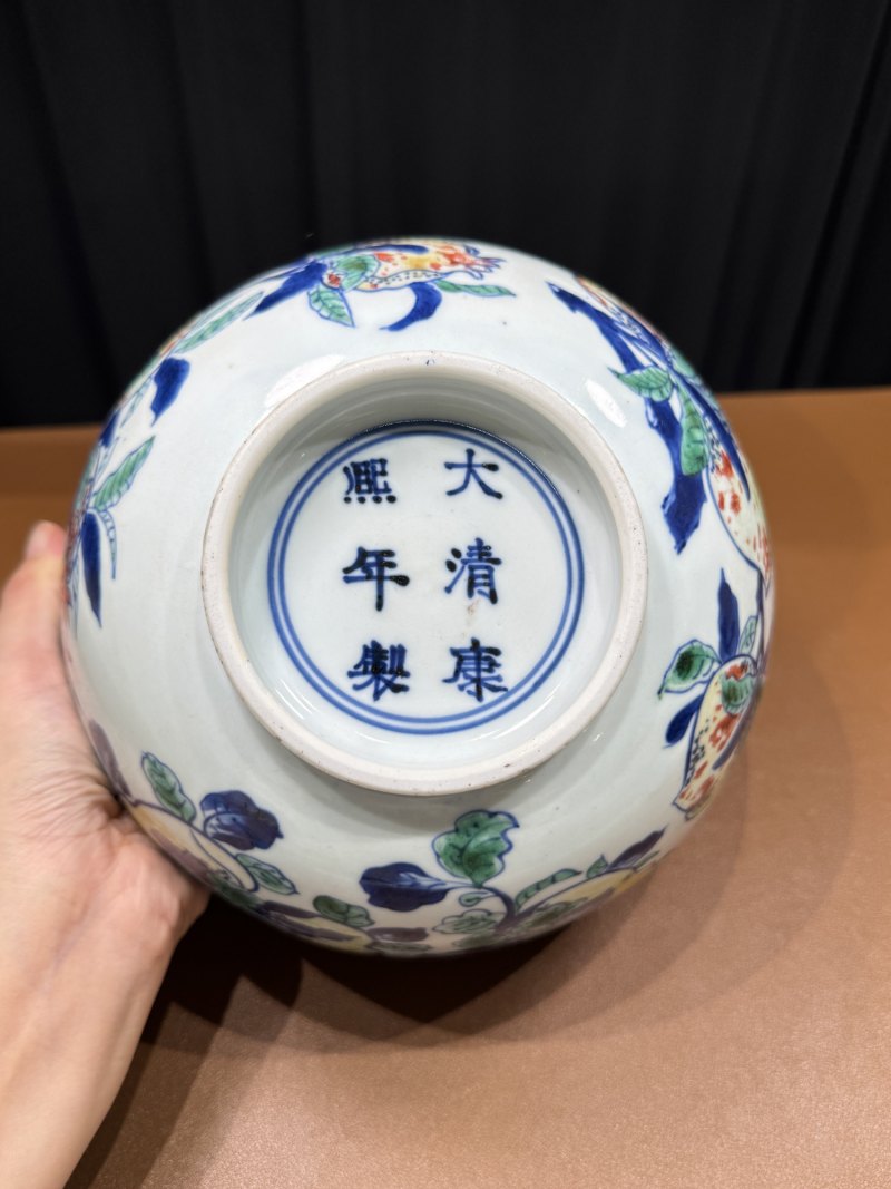 清康熙早期 斗彩三多纹大碗 - 图12