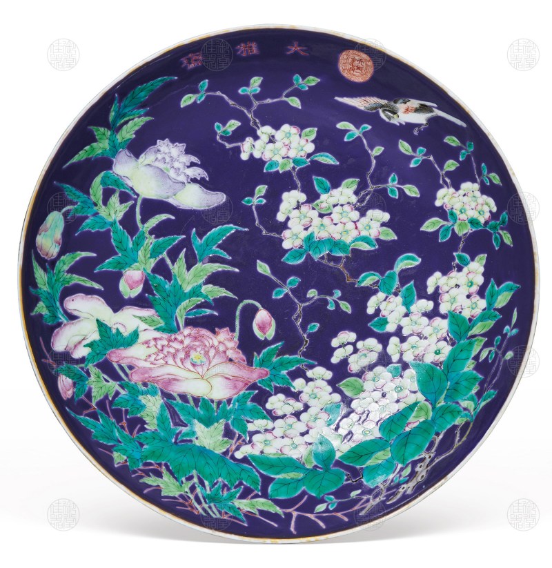 紫地粉彩花鸟纹七寸盘