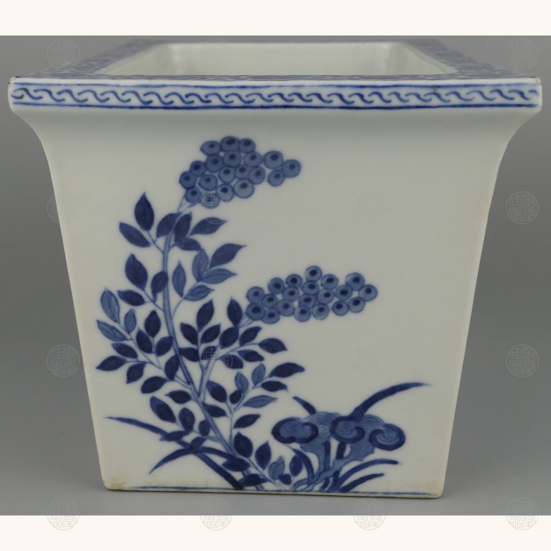 清光绪 青花花卉纹五寸长方盆 - 图3