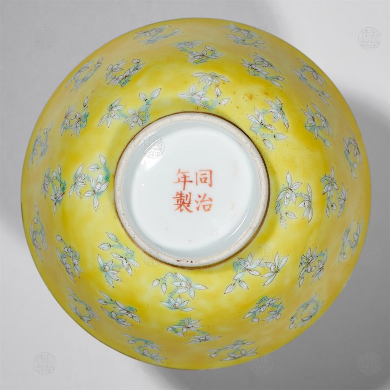 清同治 黄地碎兰花盖碗茶碗 - 图2