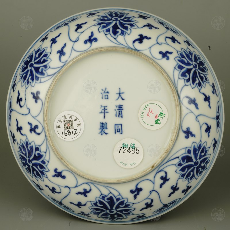 清同治 青花缠枝莲纹盘 - 图3