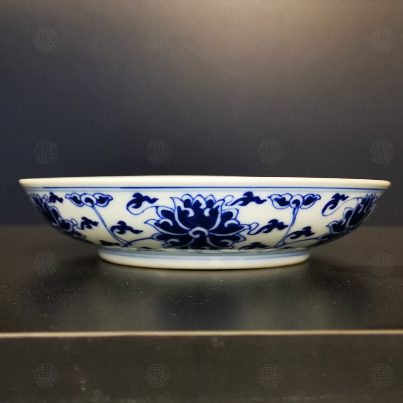 清宣统 青花缠枝莲纹盘 - 图2