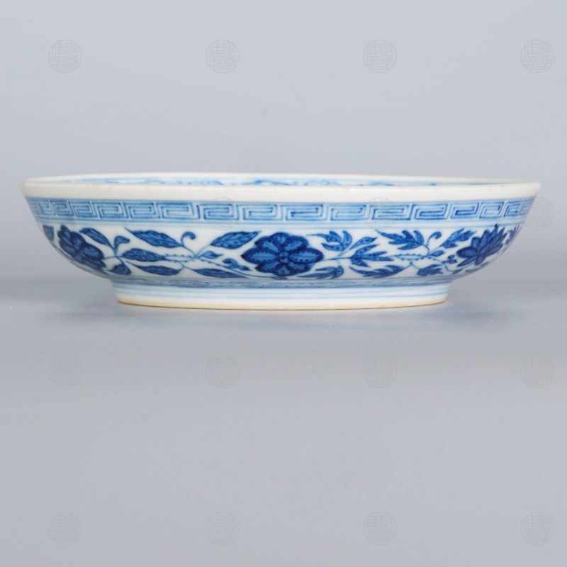 清道光 青花缠枝莲纹四寸碟 - 图2