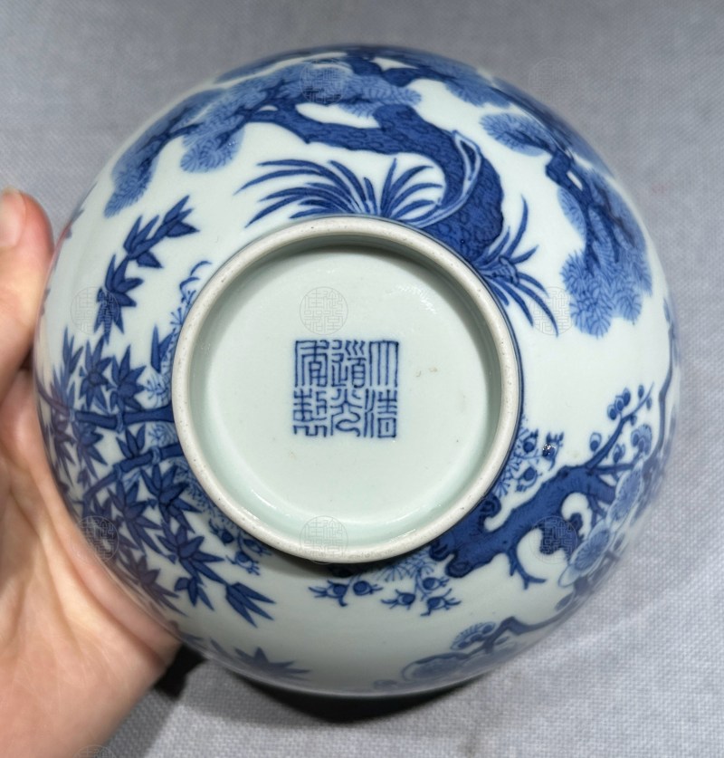 清道光 青花岁寒三友纹敞口碗 - 图4