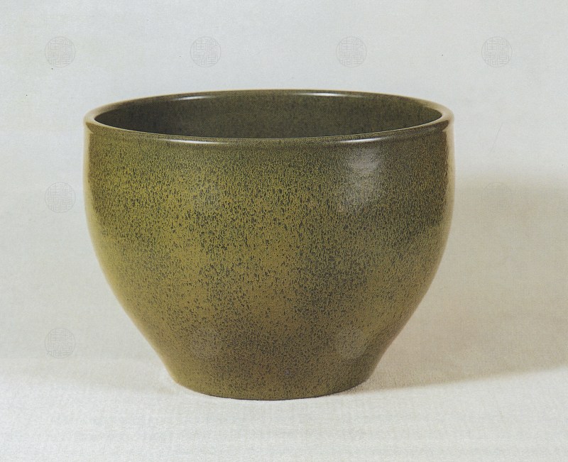 茶叶末釉大案缸