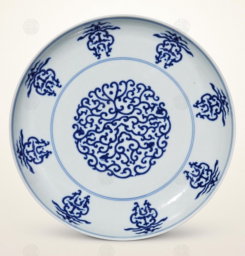 青花蚕纹寿字大盘