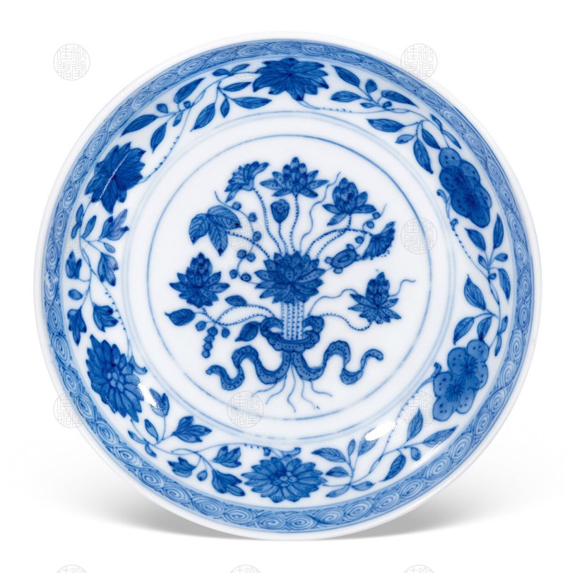 青花一把莲纹三寸碟