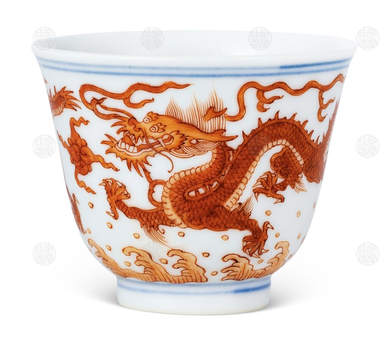 清道光 矾红龙纹酒盅