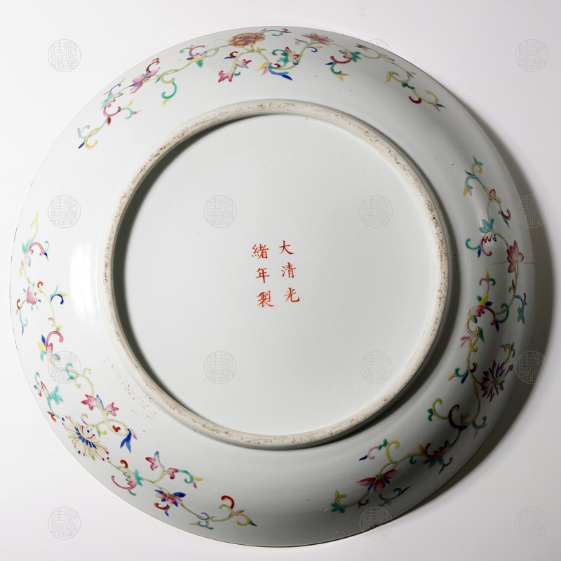清光绪 粉彩八吉祥足尺大盘 - 图2