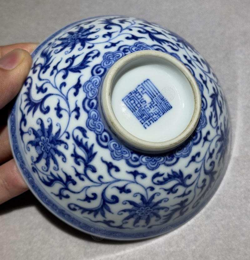 清乾隆 青花洋花纹小斗笠碗 - 图4
