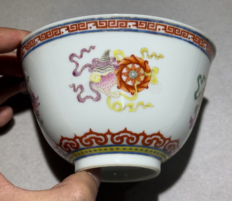 清乾隆 洋彩组合八吉祥茶碗 - 图2
