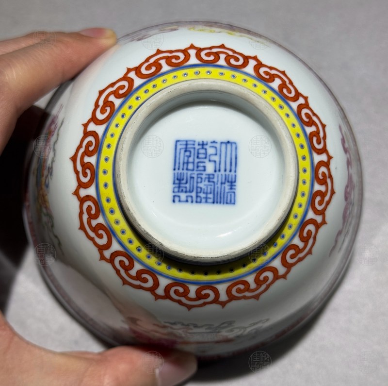 清乾隆 洋彩组合八吉祥茶碗 - 图5