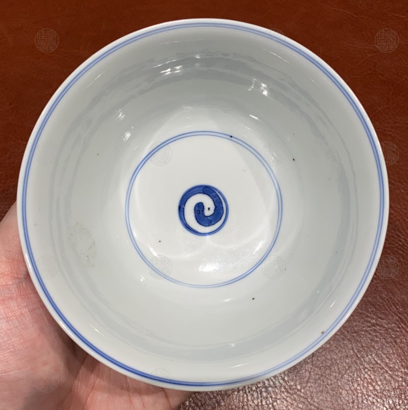 清康熙 青花海水八卦纹碗 - 图2