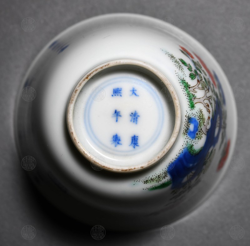 清康熙 青花五彩牡丹花神杯 - 图3