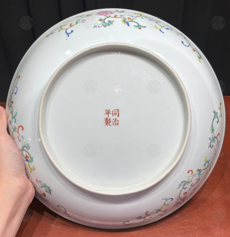 清同治 黄地喜鹊登梅九寸盘 - 图2