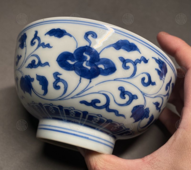 清康熙 青花缠枝四叶花纹碗 - 图2