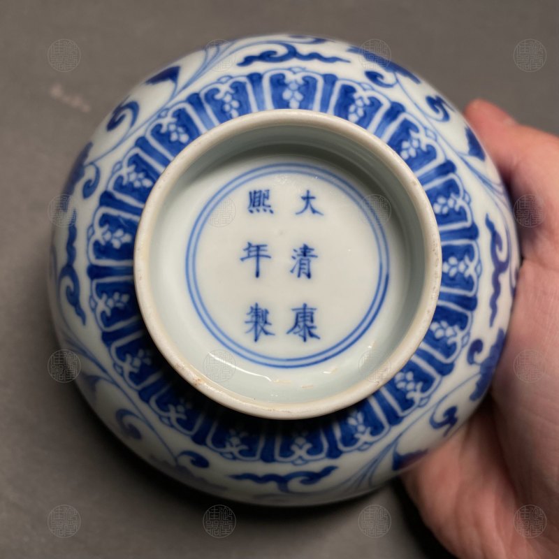清康熙 青花缠枝四叶花纹碗 - 图4
