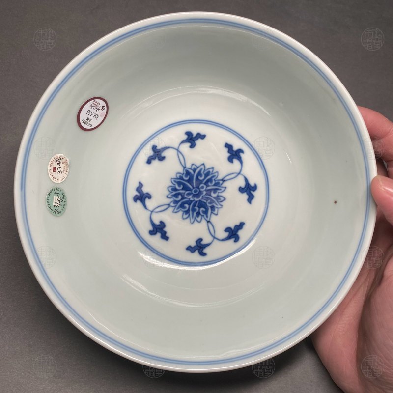 清咸丰 青花缠枝莲纹碗 - 图3